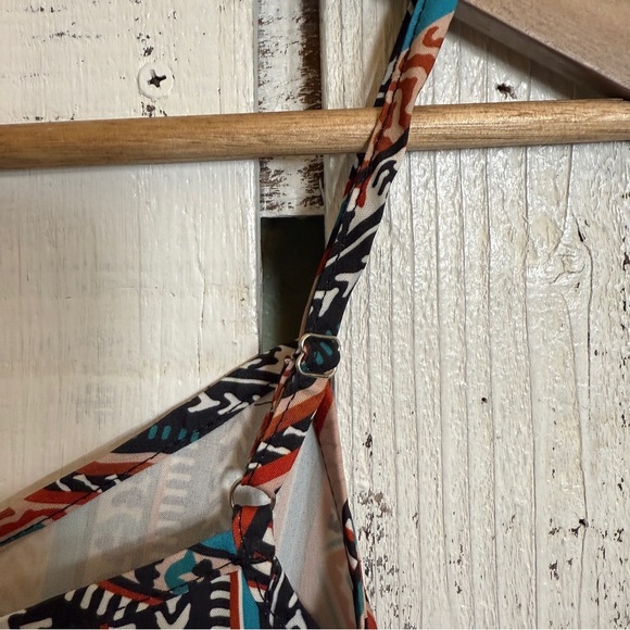 Set Of 2 Western Print Sleeveless Tops Women’s Size Small Multicolor Lightweight - Picture 8 of 11